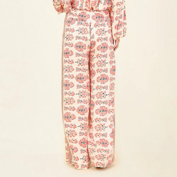 Omika Sinatra Pants - Picture 2 of 3